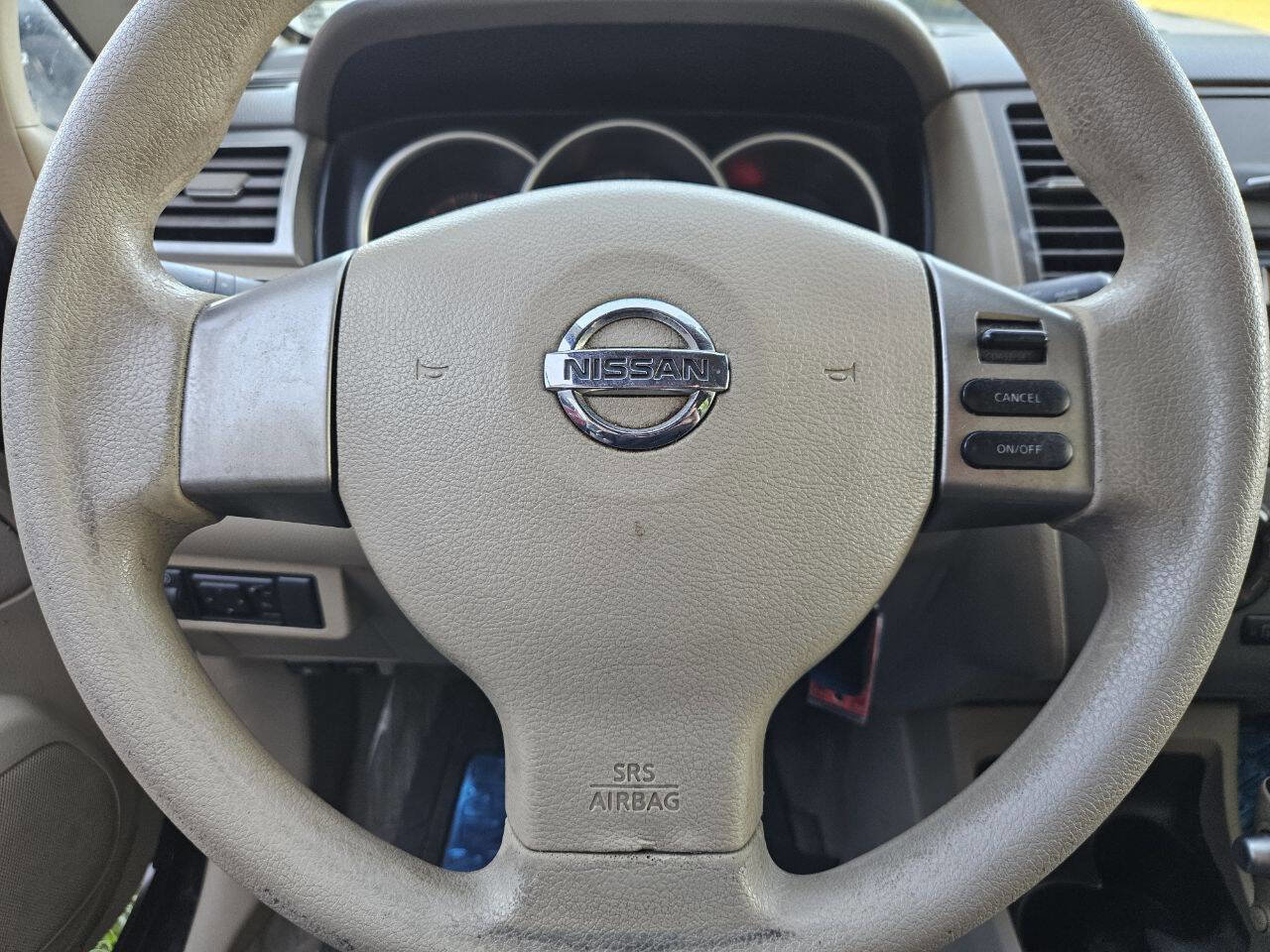 Used 2009 Nissan Versa 1.8 S w/ PWR Pkg FWD image 21