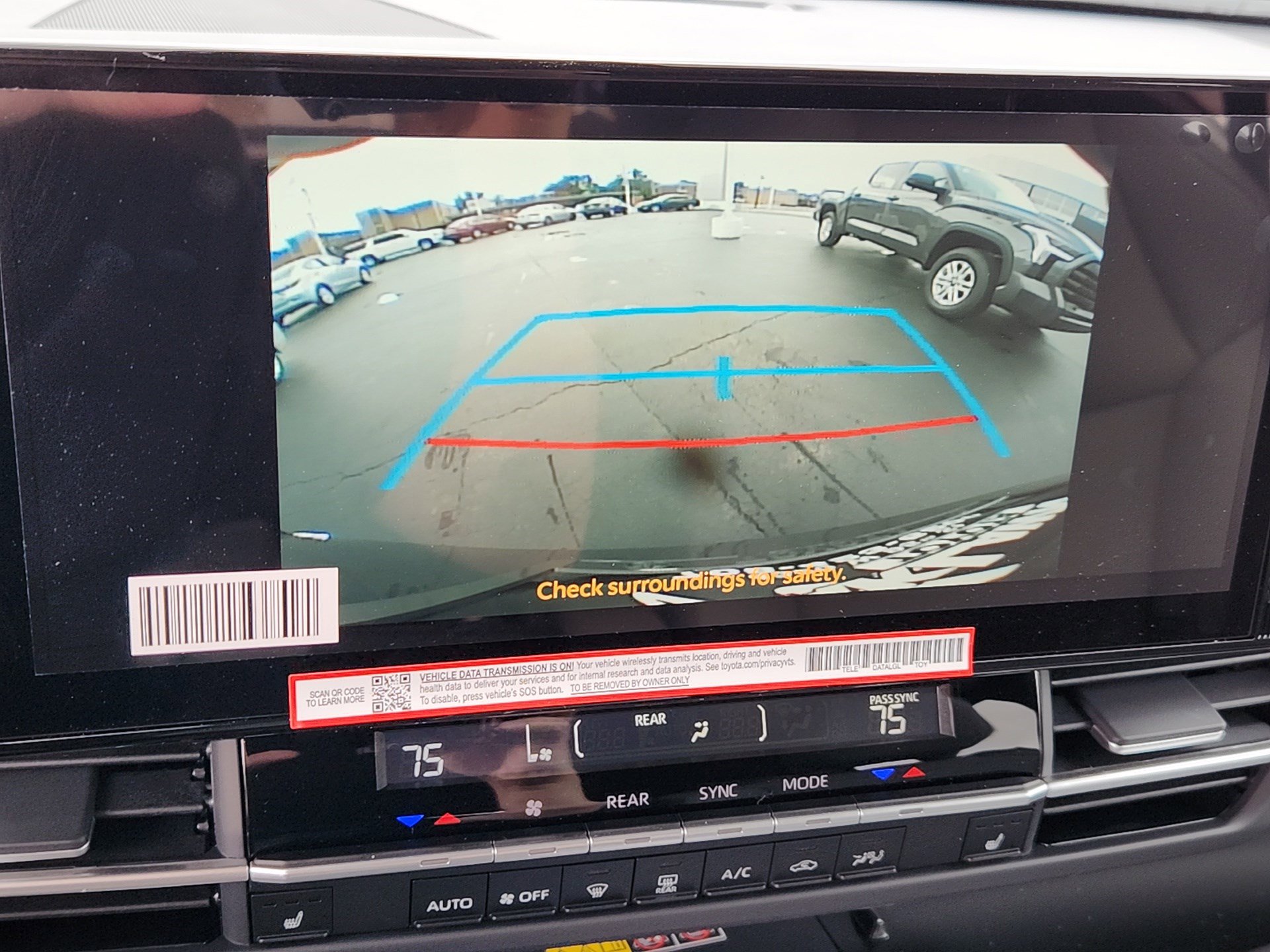 New 2025 Toyota Sienna XLE image 15