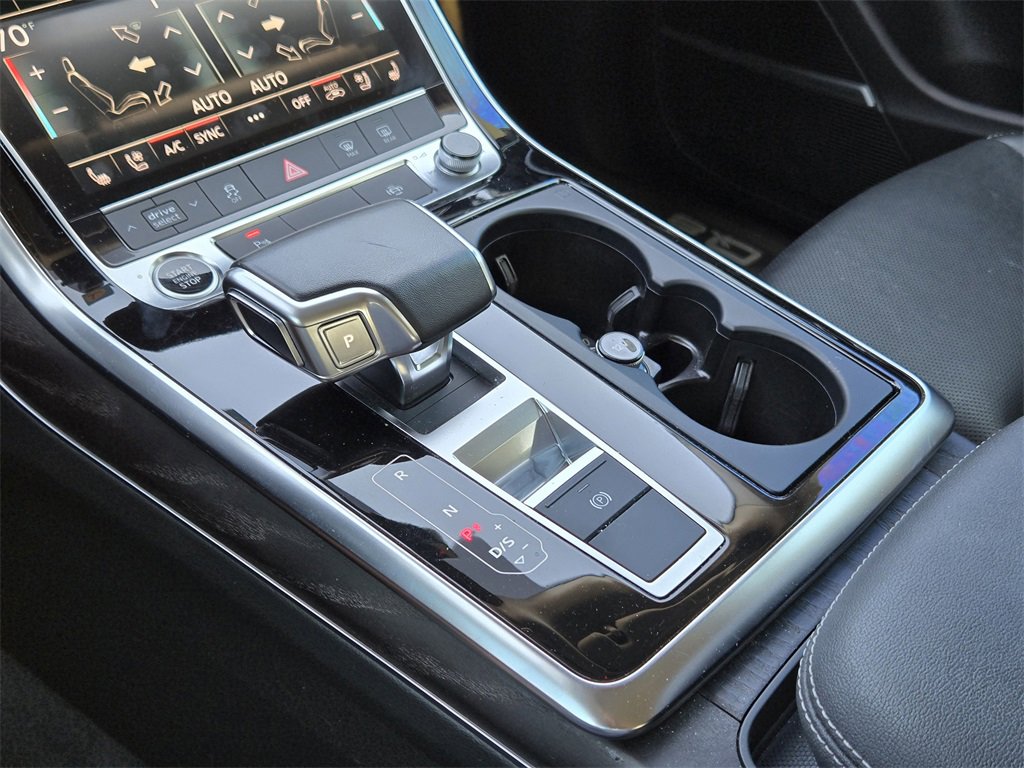 Used 2022 Audi Q8 Premium Plus image 9