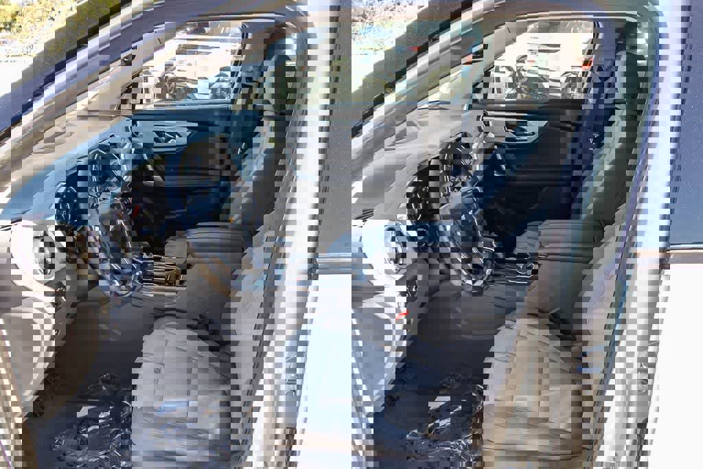 Used 2022 Chevrolet Blazer LT image 18