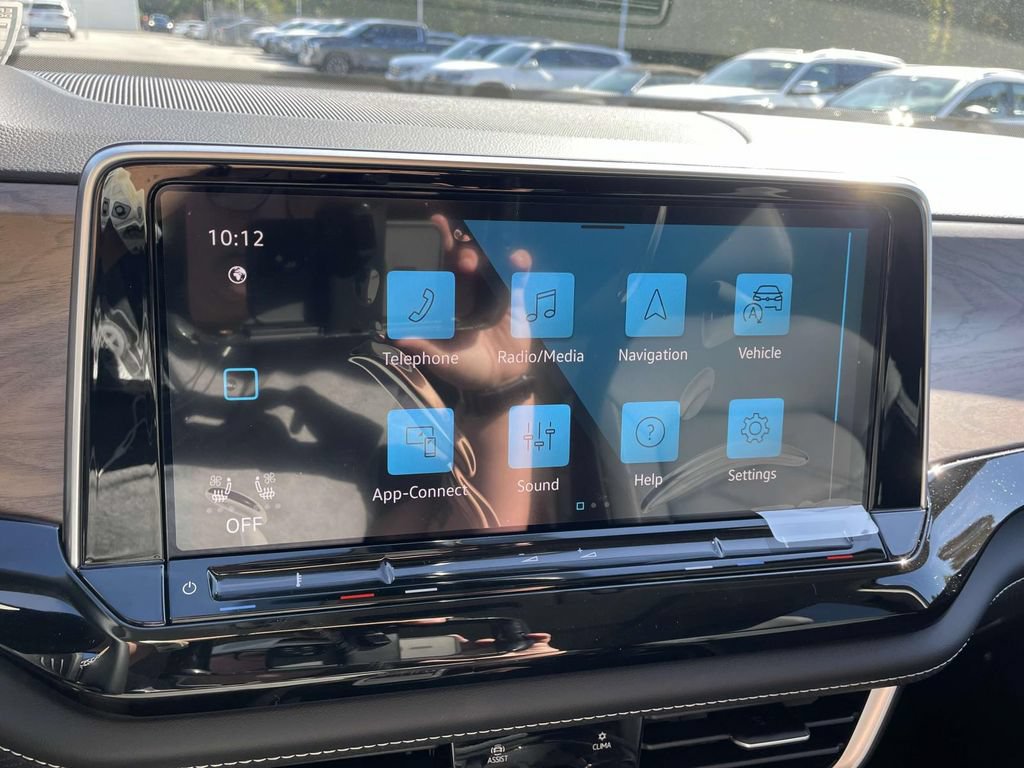 New 2026 Volkswagen Atlas SE FWD image 21