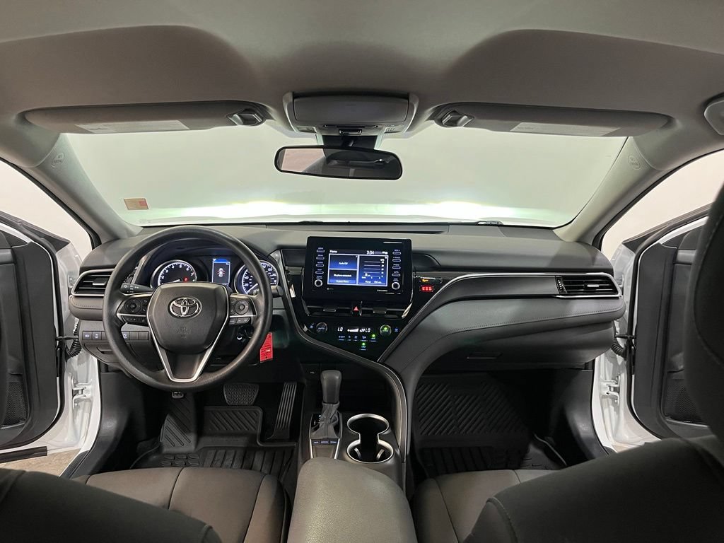 Used 2023 Toyota Camry LE FWD image 19