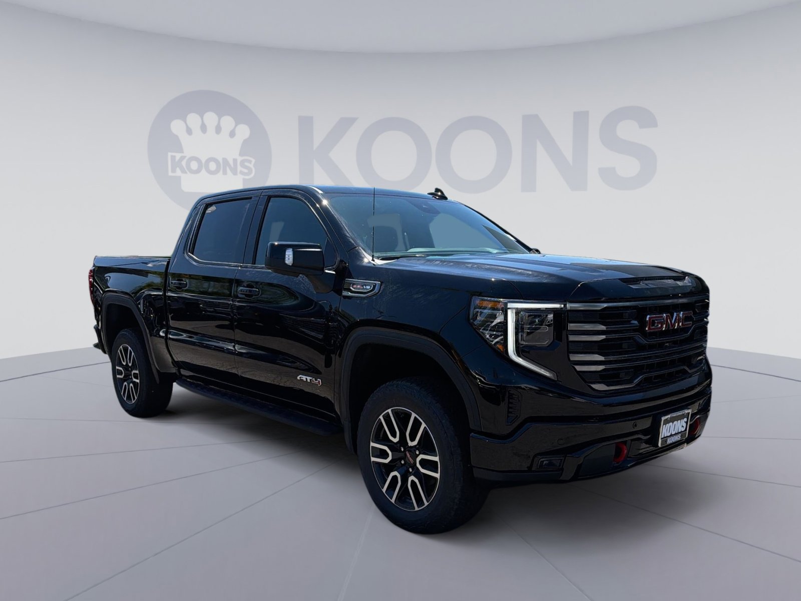 New 2026 GMC Sierra 1500 AT4 w/ AT4 Premium Package AWD/4WD image 10