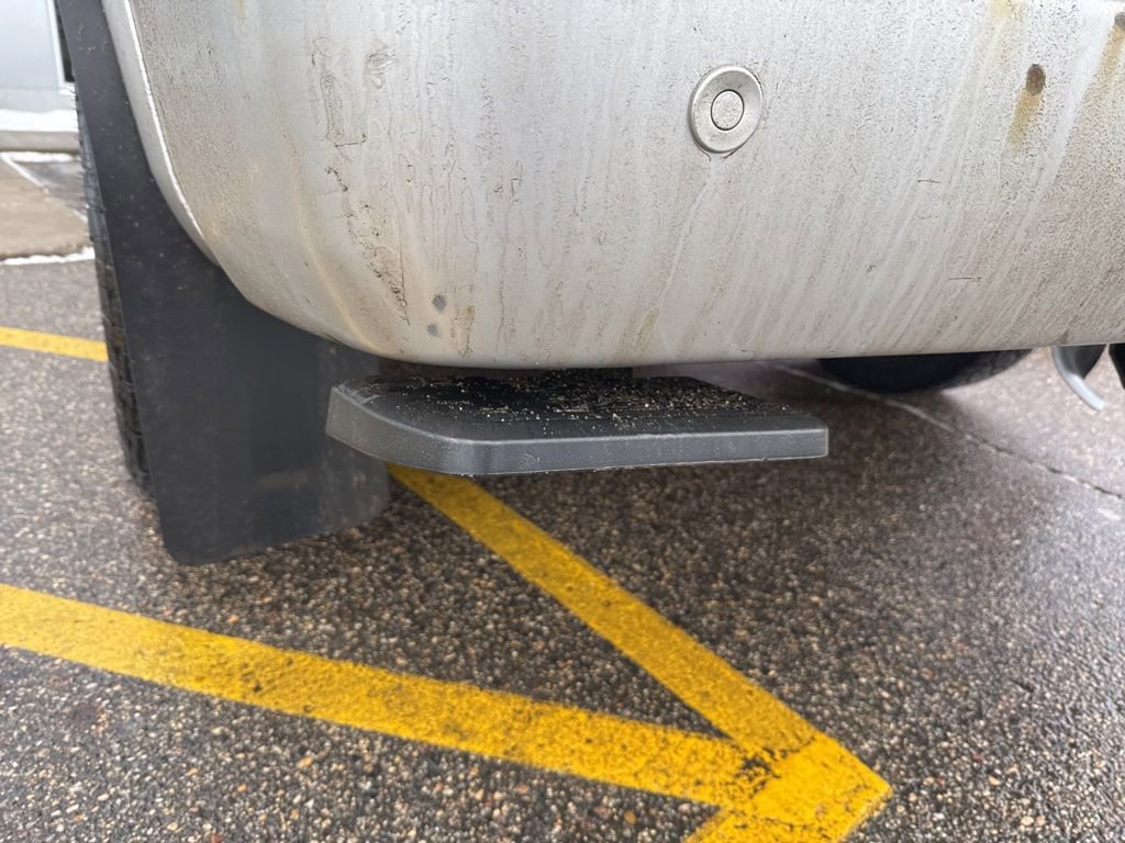 Used 2017 RAM 3500 Laramie Longhorn image 16