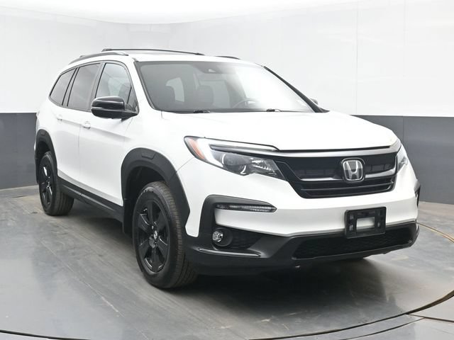 Used 2022 Honda Pilot TrailSport image 2