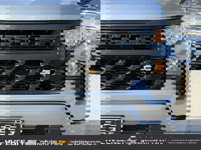 Used 2023 Chevrolet Silverado 1500 Custom image 4