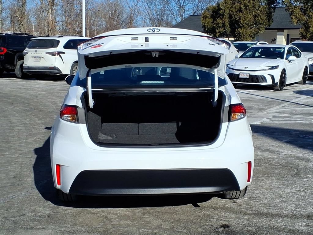 Certified 2025 Toyota Corolla LE FWD image 24