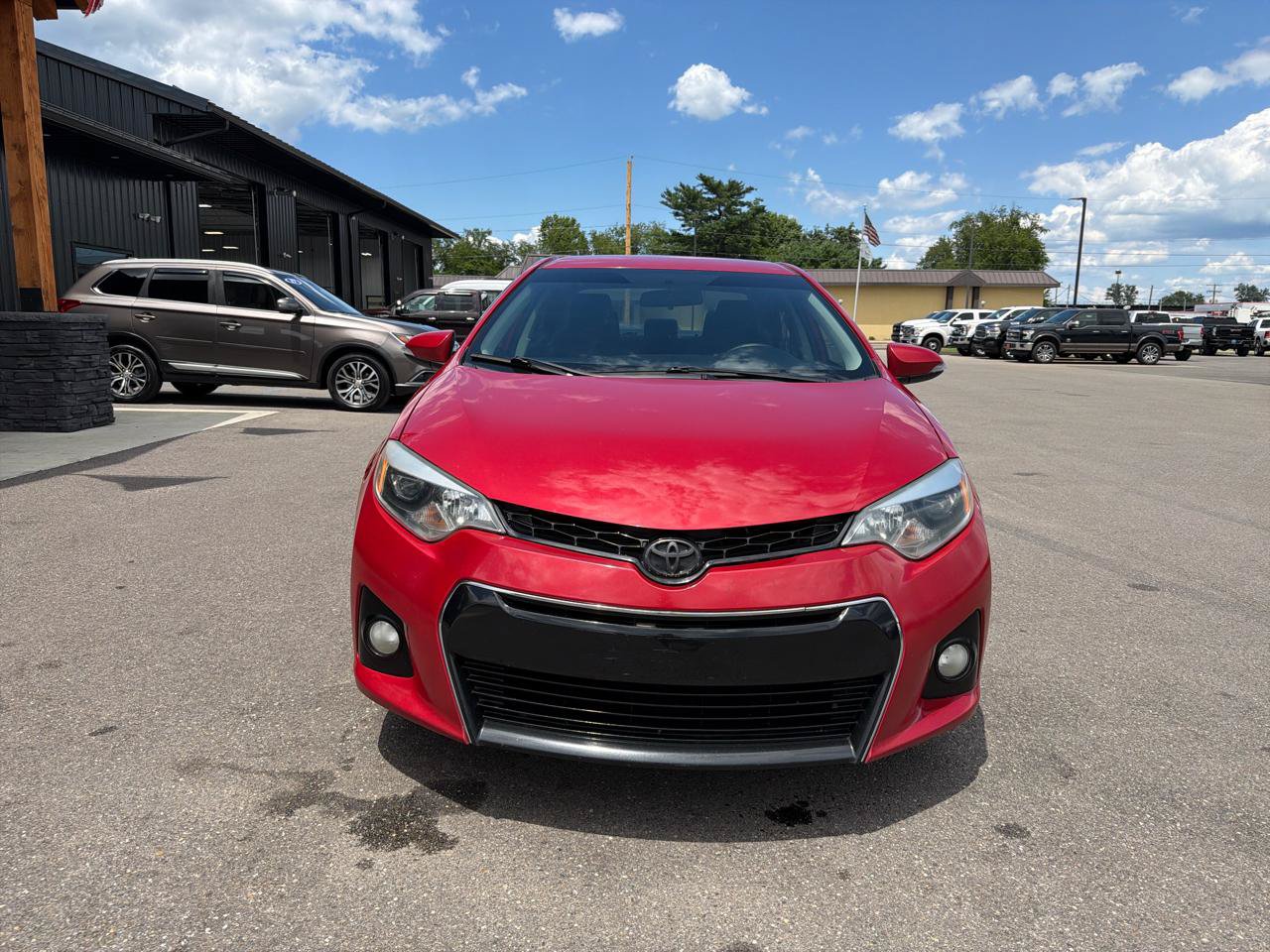 Used 2015 Toyota Corolla S FWD image 2