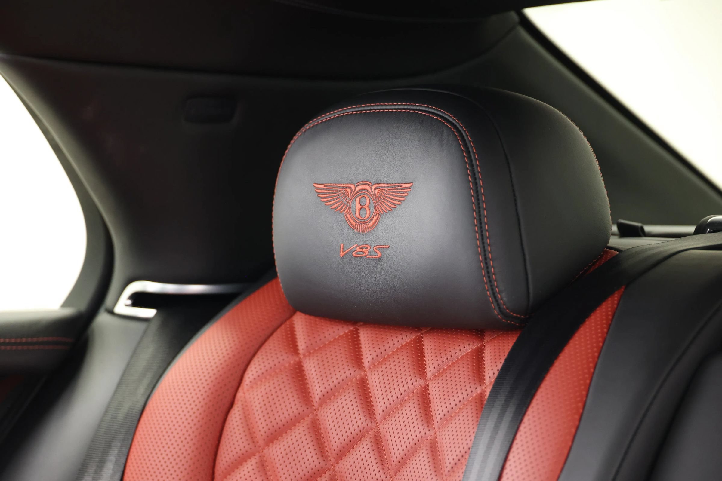 Used 2018 Bentley Flying Spur S V8 w/ Black Edition AWD/4WD image 60