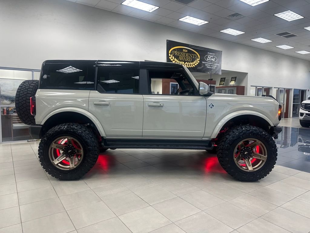 New 2025 Ford Bronco Outer Banks image 20