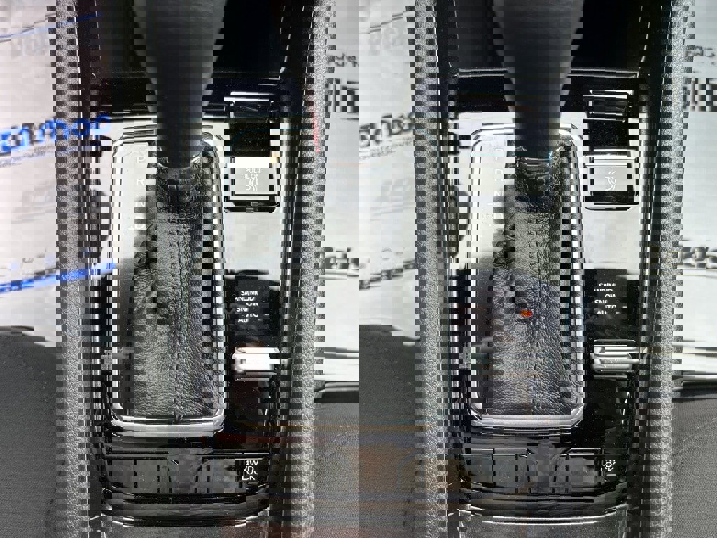 New 2025 Jeep Compass Sport image 24