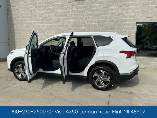 Certified 2022 Hyundai Santa Fe SEL w/ Convenience Package AWD/4WD image 13