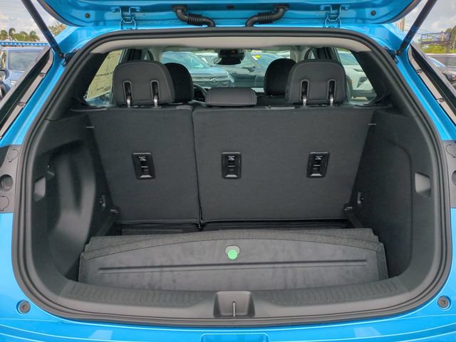 New 2027 Chevrolet Bolt LT w/ Comfort Package FWD image 13