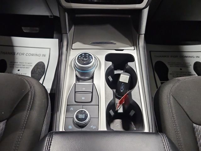 Used 2024 Ford Explorer XLT image 15