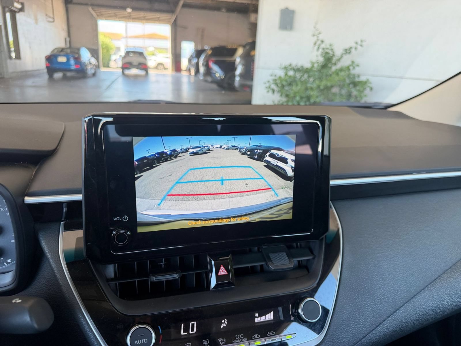 Used 2025 Toyota Corolla LE FWD image 42