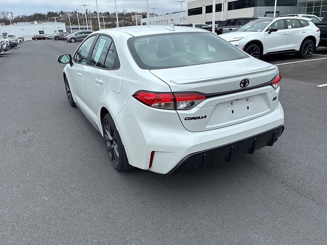 Used 2023 Toyota Corolla SE image 11