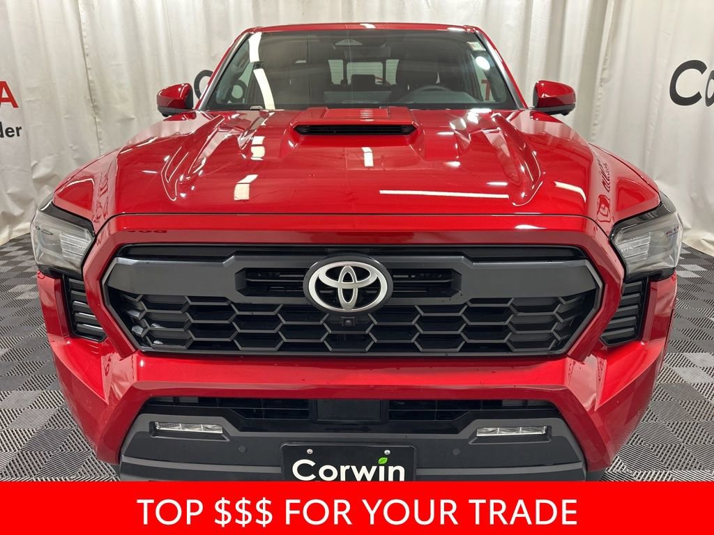Used 2024 Toyota Tacoma image 2