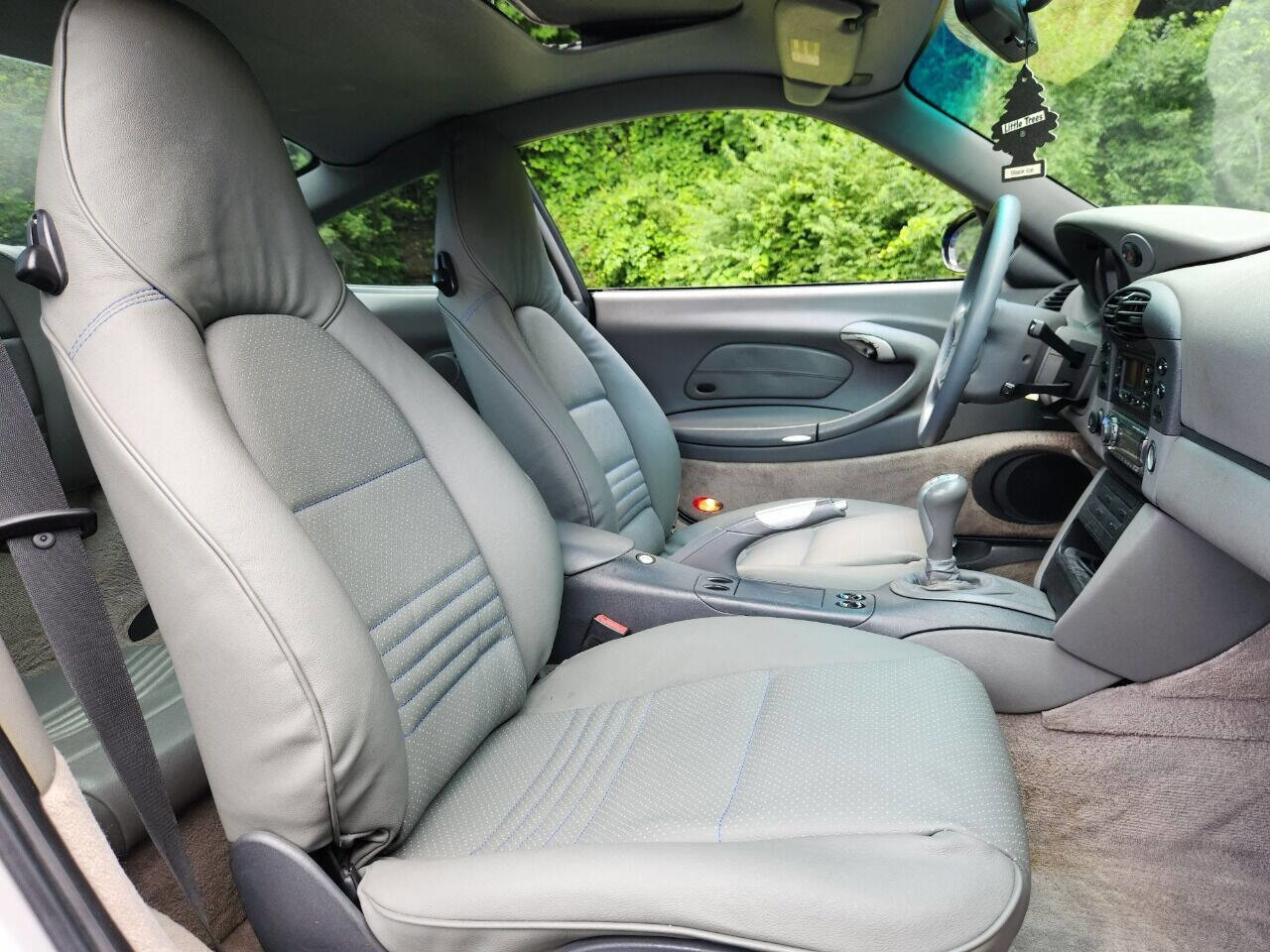 Used 1999 Porsche 911 Carrera image 8