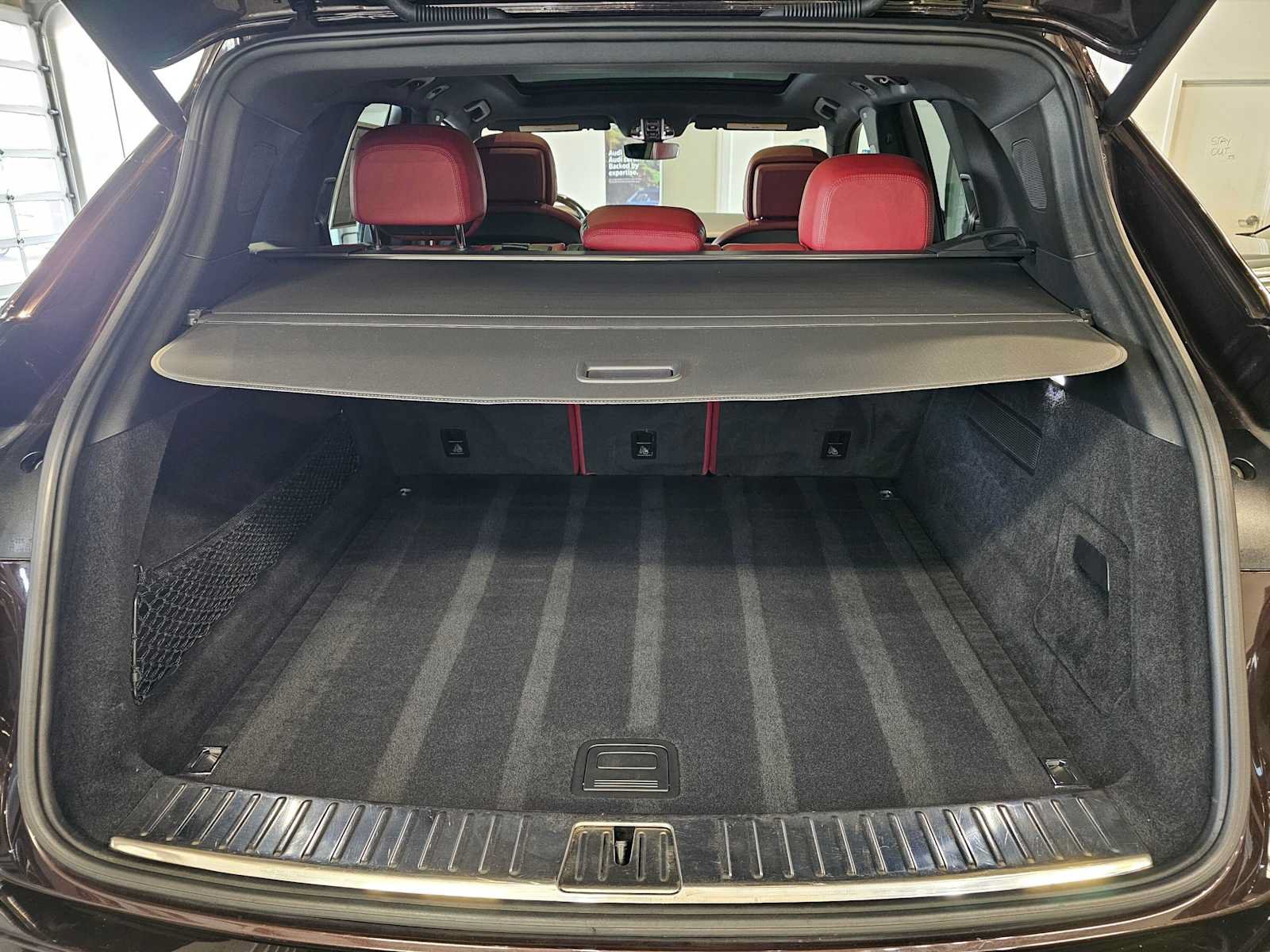 Used 2019 Porsche Cayenne AWD/4WD image 15