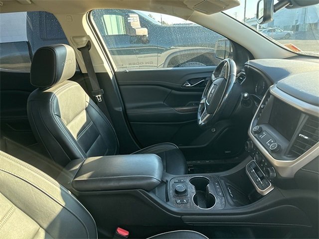 Used 2020 GMC Acadia Denali image 8