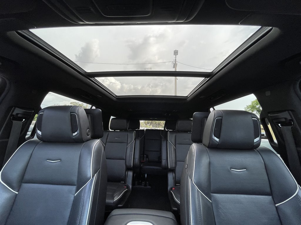 Used 2021 Cadillac Escalade ESV Sport w/ Driver Assist Tech Package AWD/4WD image 6