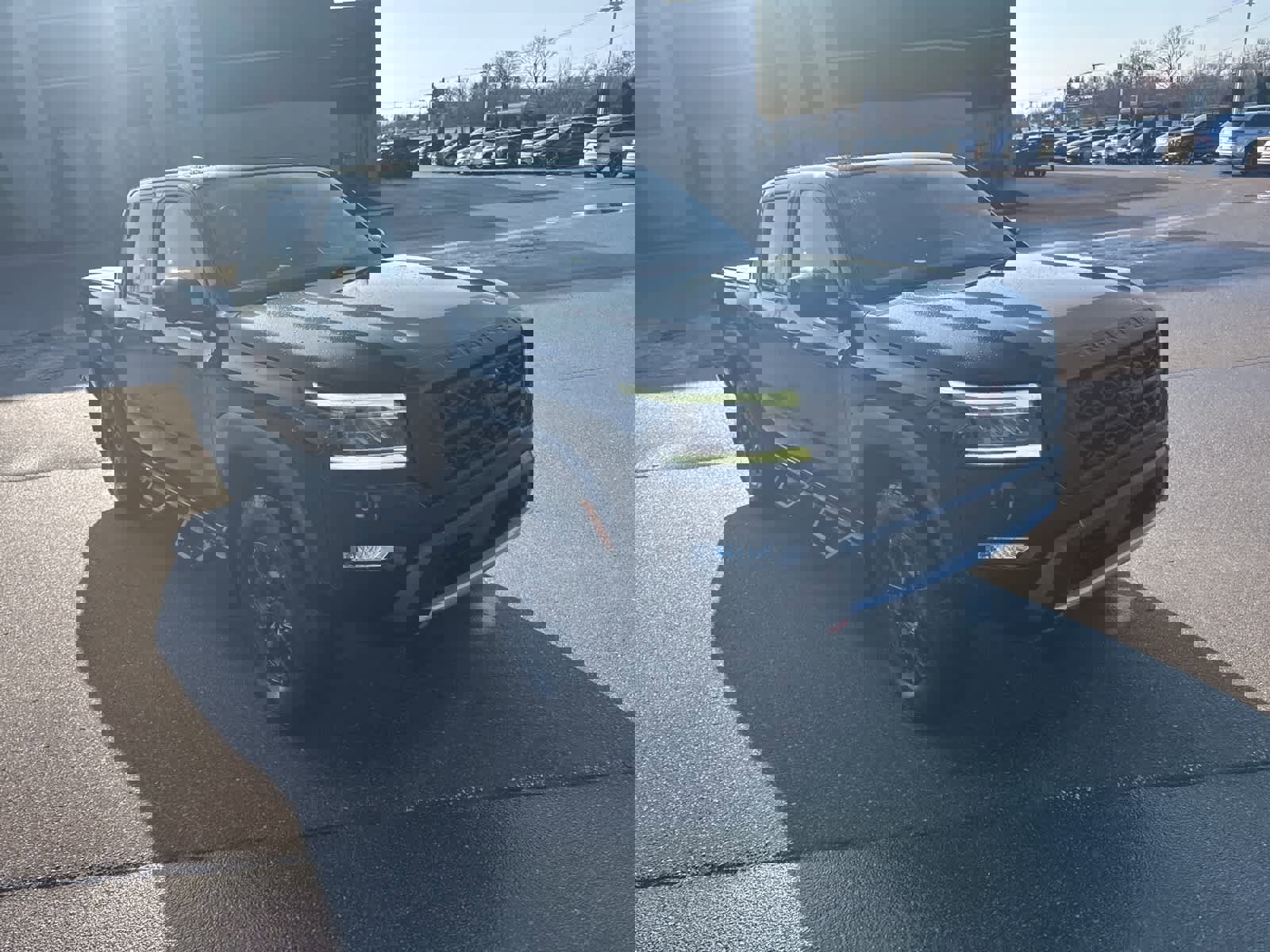 Used 2022 Nissan Frontier PRO-4X w/ Pro-4X Premium Package image 7