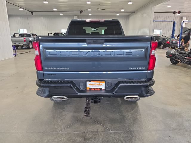 Used 2019 Chevrolet Silverado 1500 Custom Trail Boss w/ Custom Convenience Package AWD/4WD image 7