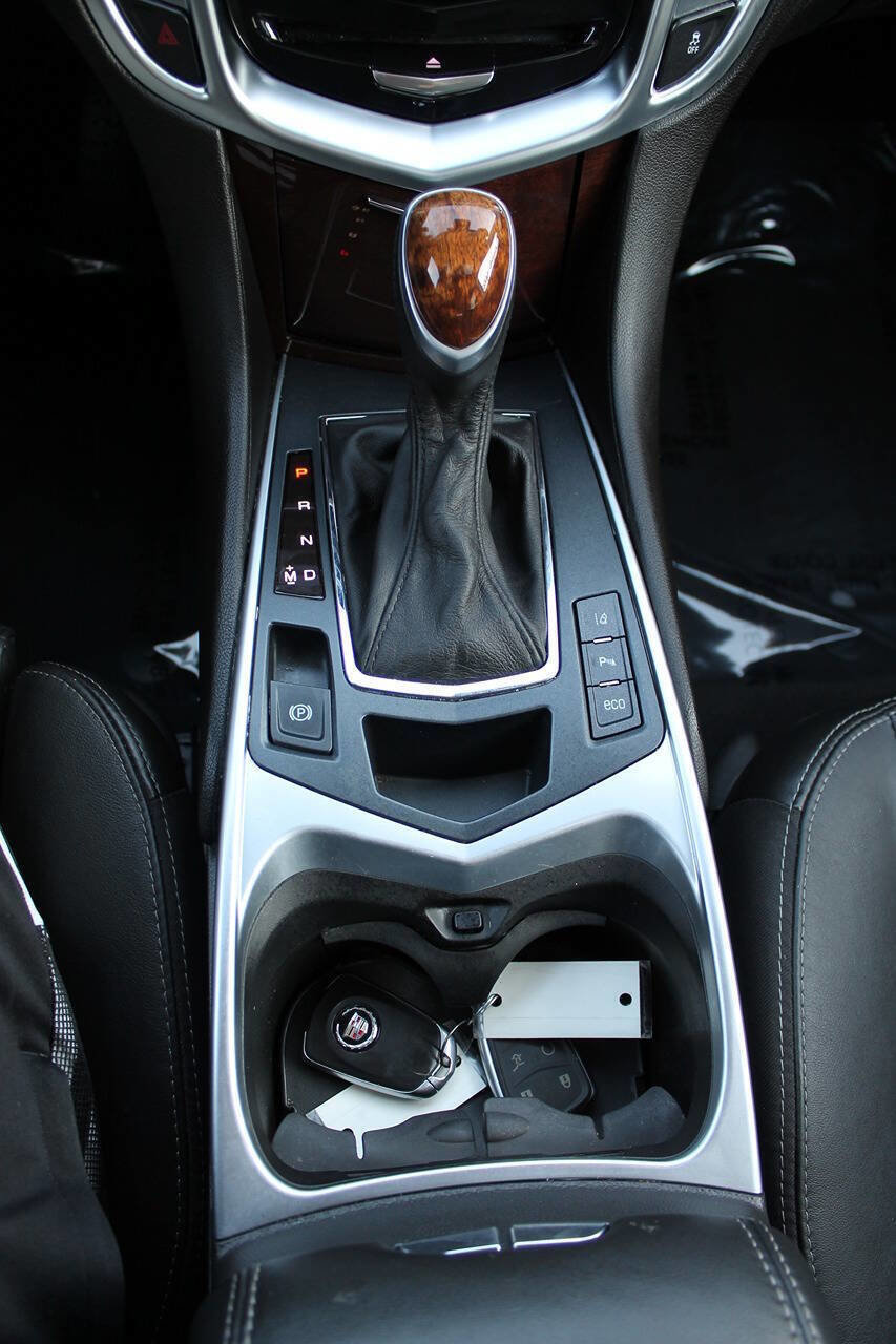 Used 2016 Cadillac SRX Performance w/ Driver Awareness Package image 33