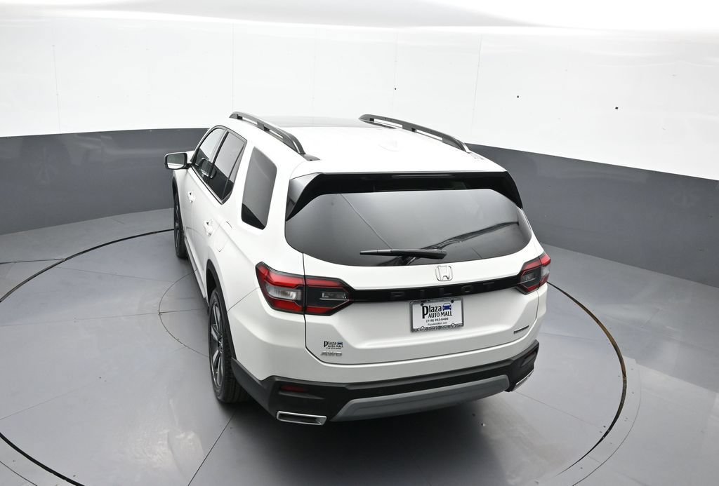 Certified 2024 Honda Pilot Touring image 41