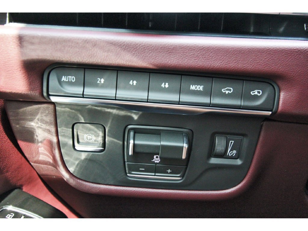New 2027 Cadillac Escalade Sport w/ Touring Package AWD/4WD image 15