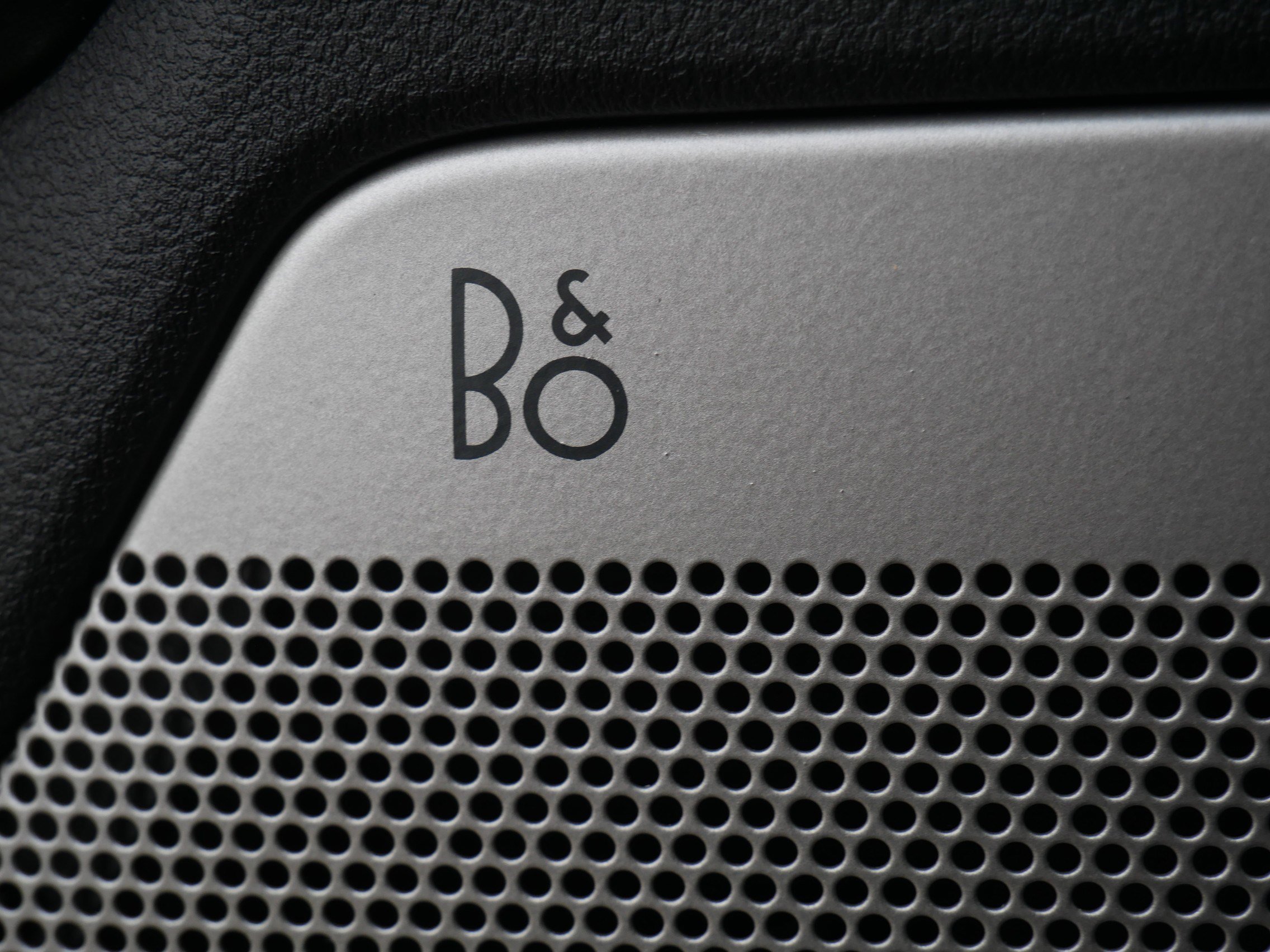 Used 2023 Ford F250 Lariat w/ Camper Package image 27