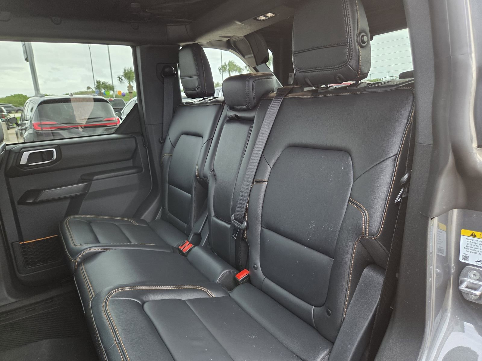 Used 2024 Ford Bronco Badlands AWD/4WD image 25