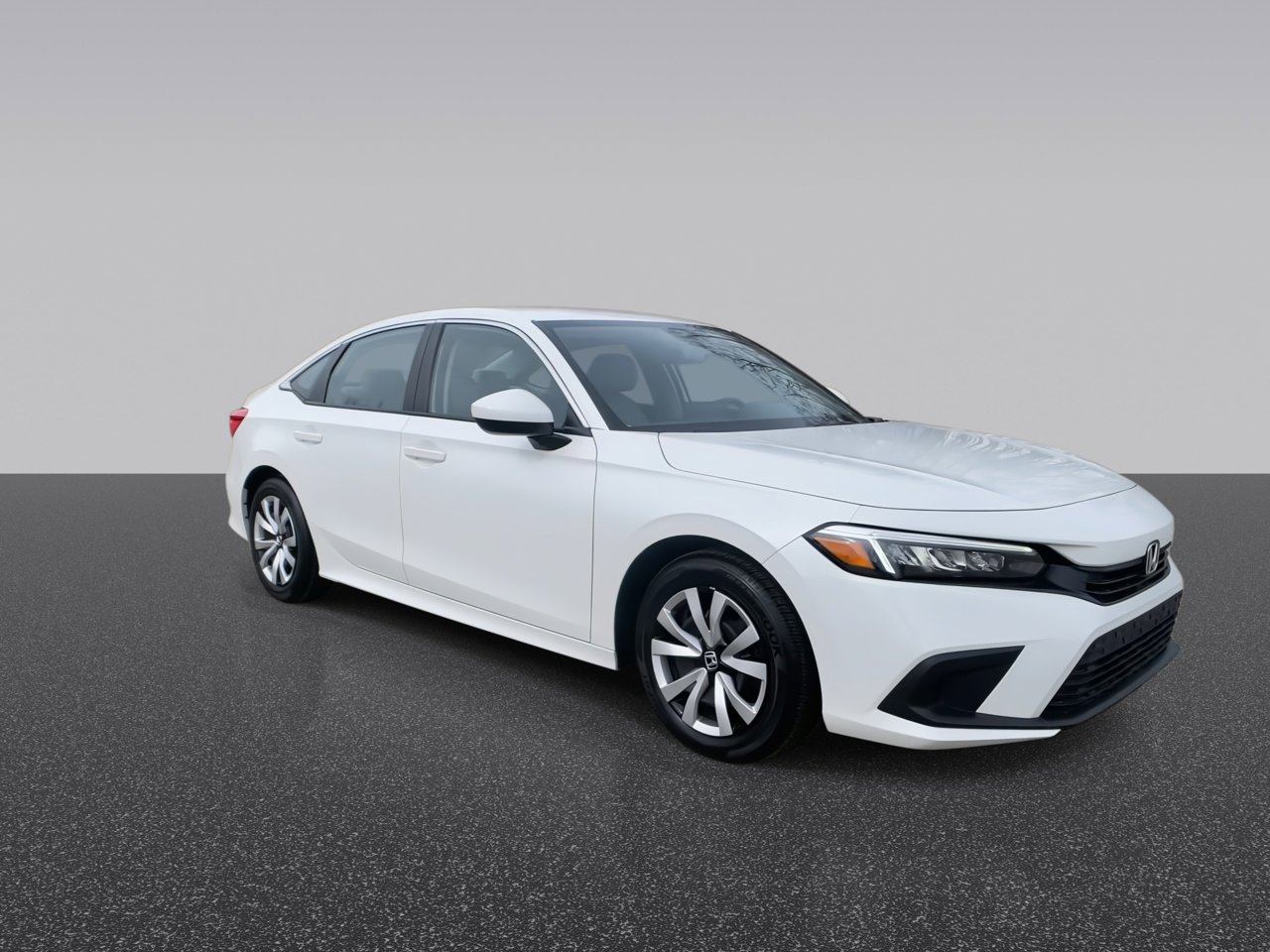 Used 2024 Honda Civic LX image 3