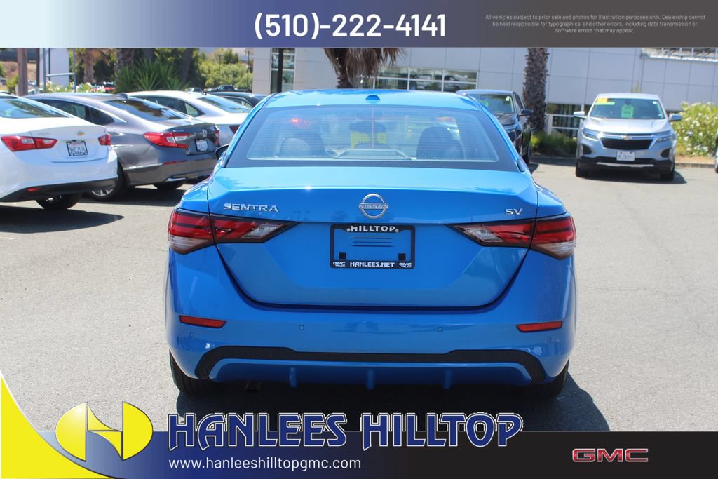 Used 2024 Nissan Sentra SV FWD image 8