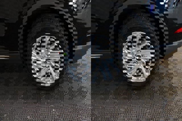 New 2026 Lincoln Corsair Premiere image 44