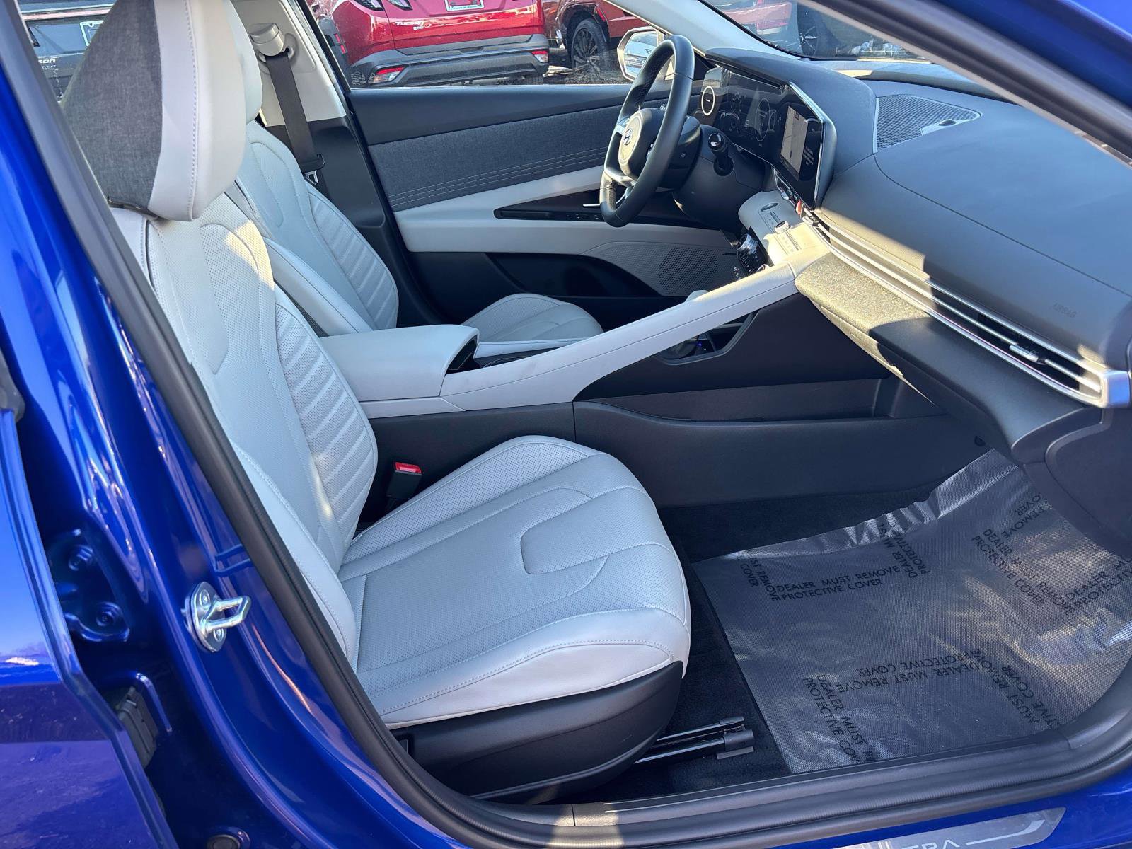 Certified 2023 Hyundai Elantra Limited w/ Cargo Package image 13