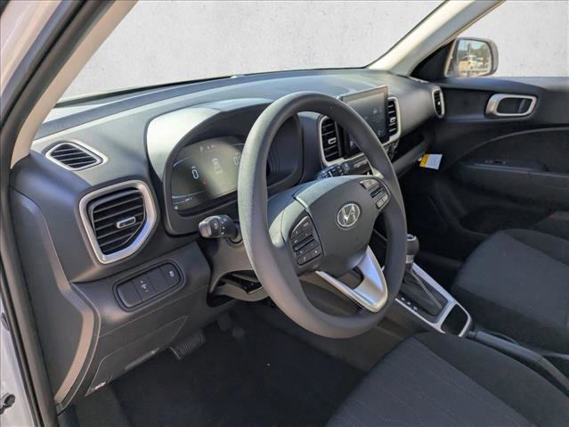 New 2026 Hyundai Venue SE image 3