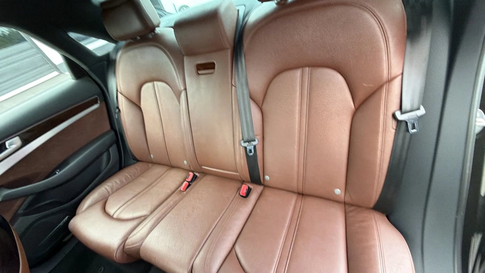 Used 2013 Audi A8 3.0T w/ Convenience Pkg AWD/4WD image 40