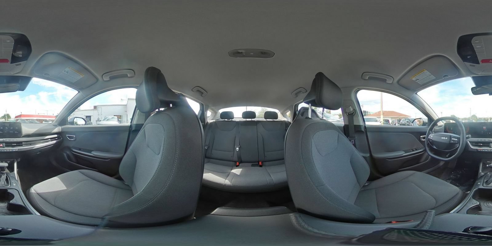 Used 2025 Kia K4 FWD image 42