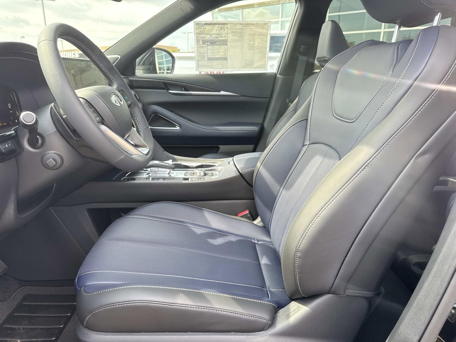 New 2026 INFINITI QX60 Sport w/ Dark Cargo Package AWD/4WD image 12