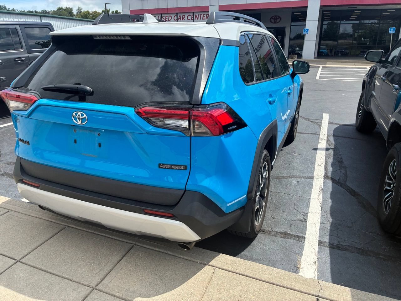 Used 2019 Toyota RAV4 Adventure w/ Cold Weather Package AWD/4WD image 4