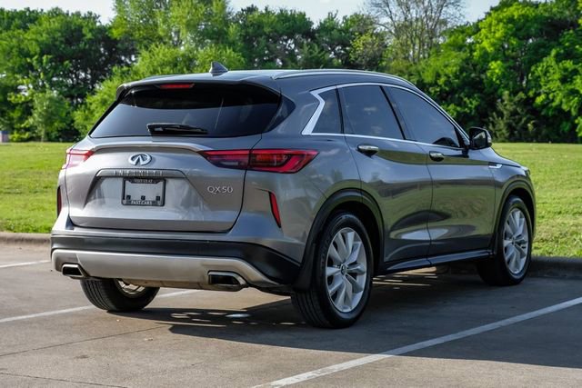 Used 2019 INFINITI QX50 Luxe w/ Cargo Package image 12
