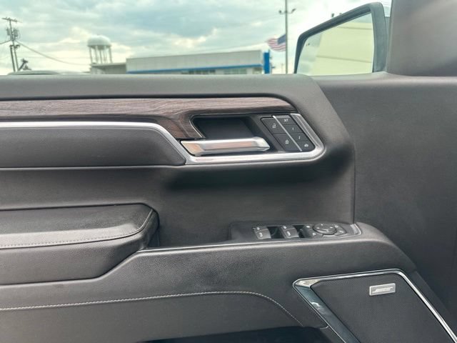 Used 2023 Chevrolet Silverado 1500 LTZ w/ Technology Package AWD/4WD image 33