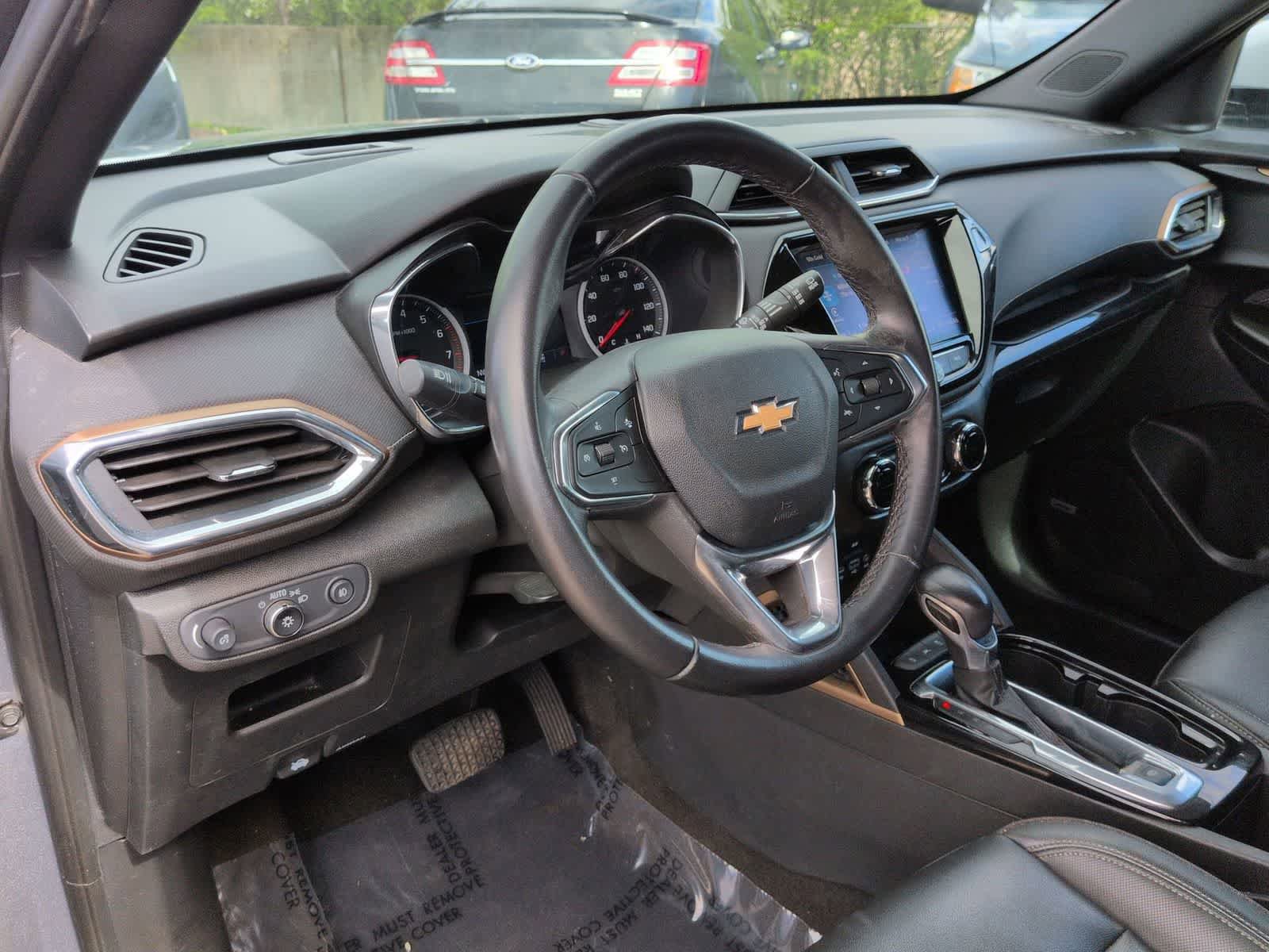 Used 2021 Chevrolet TrailBlazer ACTIV w/ Sun and Liftgate Package AWD/4WD image 10