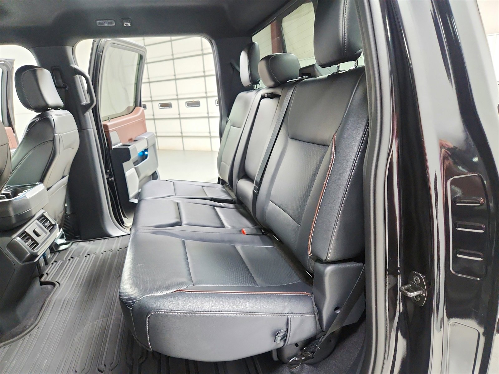 Used 2023 Ford F150 Lariat image 36