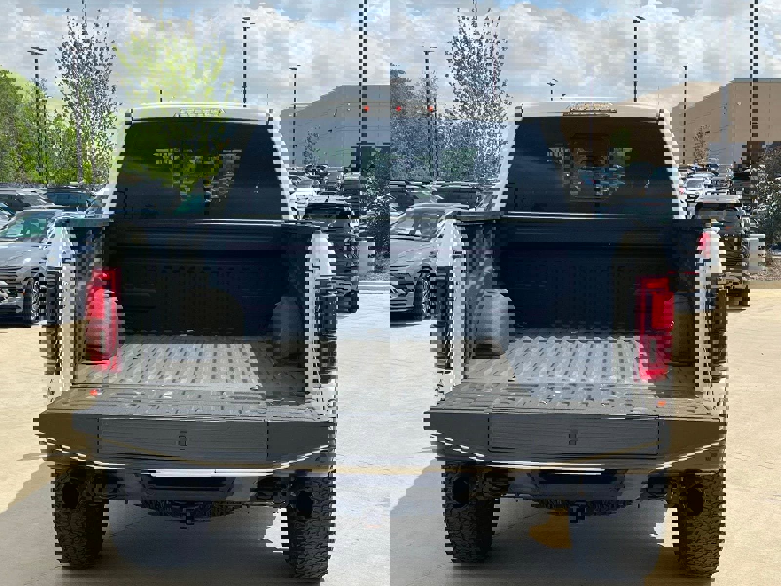 Used 2020 Ford F150 Raptor w/ Equipment Group 802A Luxury AWD/4WD image 14