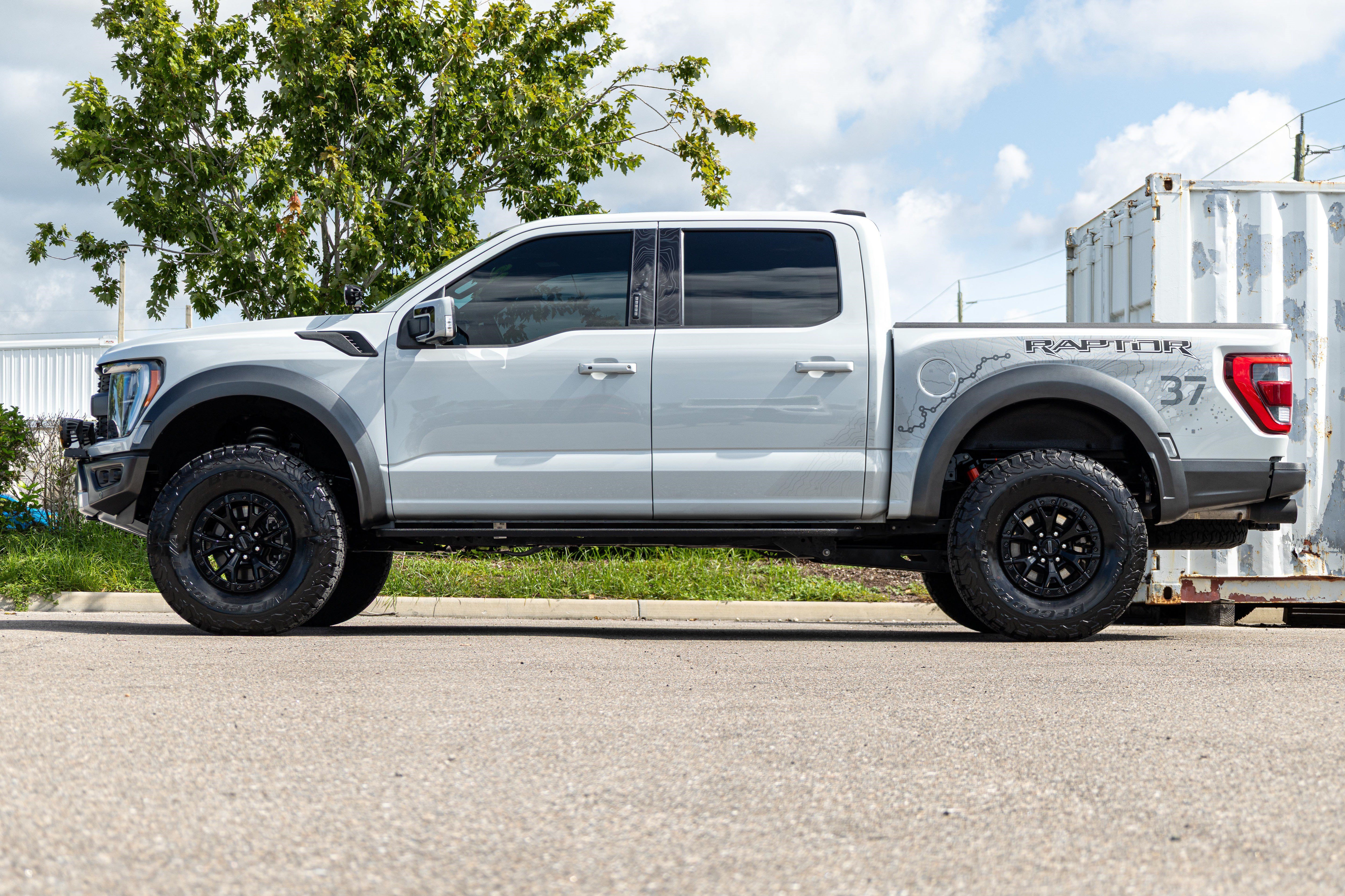 Used 2023 Ford F150 Raptor w/ Raptor 37 Performance Package AWD/4WD image 7