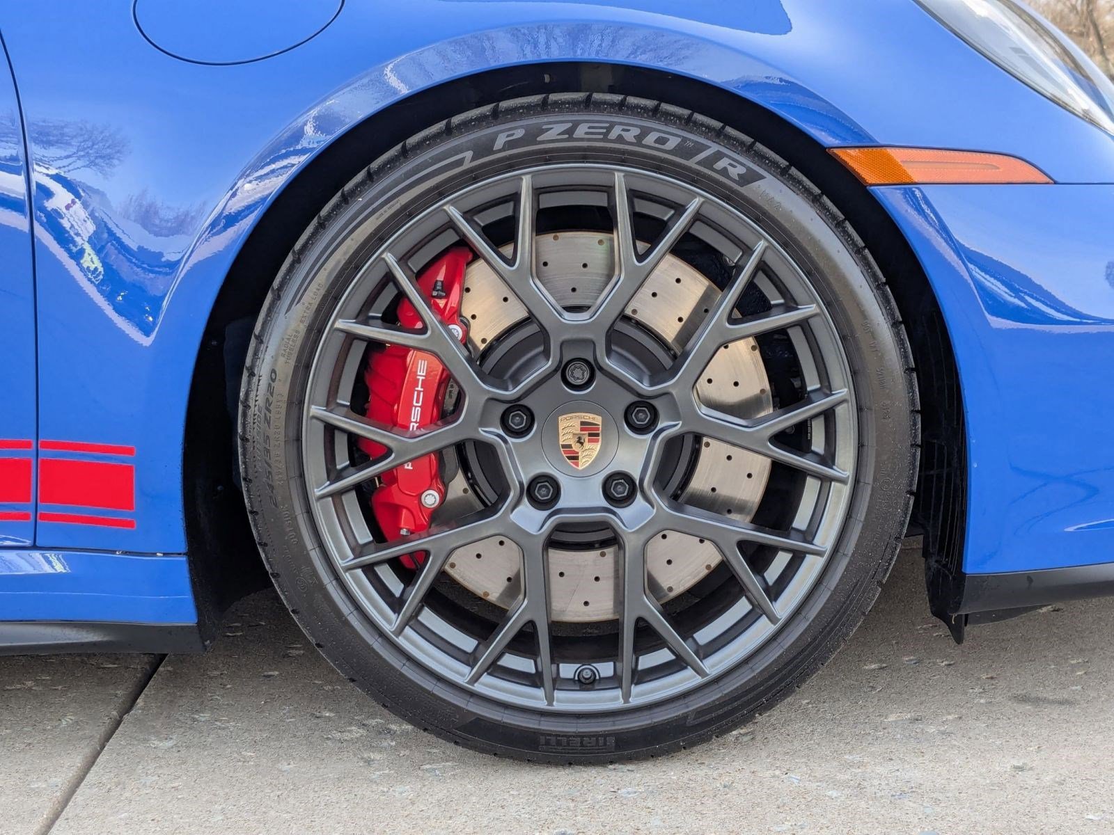 Certified 2026 Porsche 911 Carrera GTS image 25