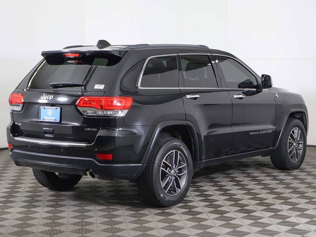 Used 2017 Jeep Grand Cherokee Limited image 11