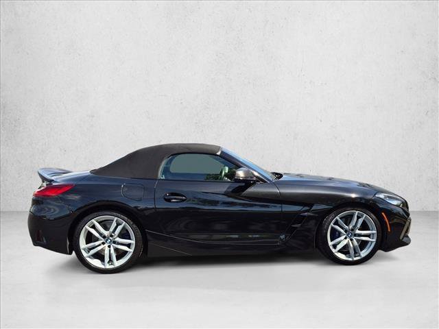Used 2020 BMW Z4 M40i w/ Executive Package RWD image 11